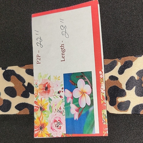 Lightweight Leopard Print Tank Top - Picture 4 of 5